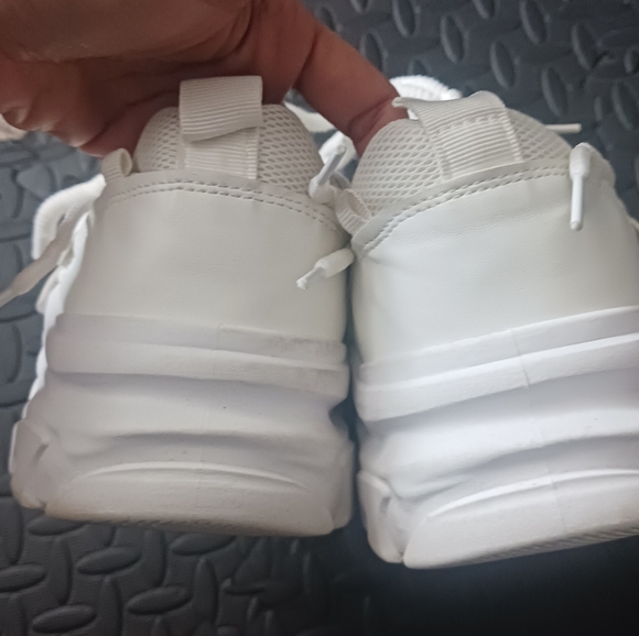 Men White Chunky Sneakers - Picture 6 of 12